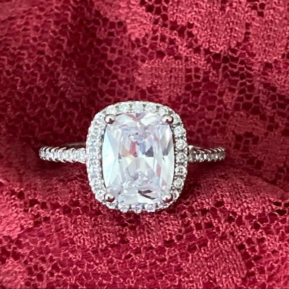 🔥HOST PICK🔥 Sterling Silver 4ct White Cubic Zirconia Ring - Picture 1 of 5